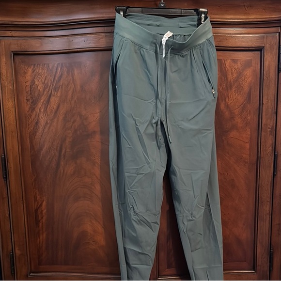 lululemon athletica Pants - Lululemon Athletica Green Jogger Track Pants